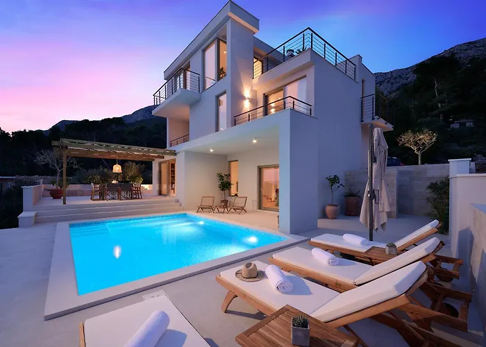 Bianka Sveta Nedelja (Hvar)